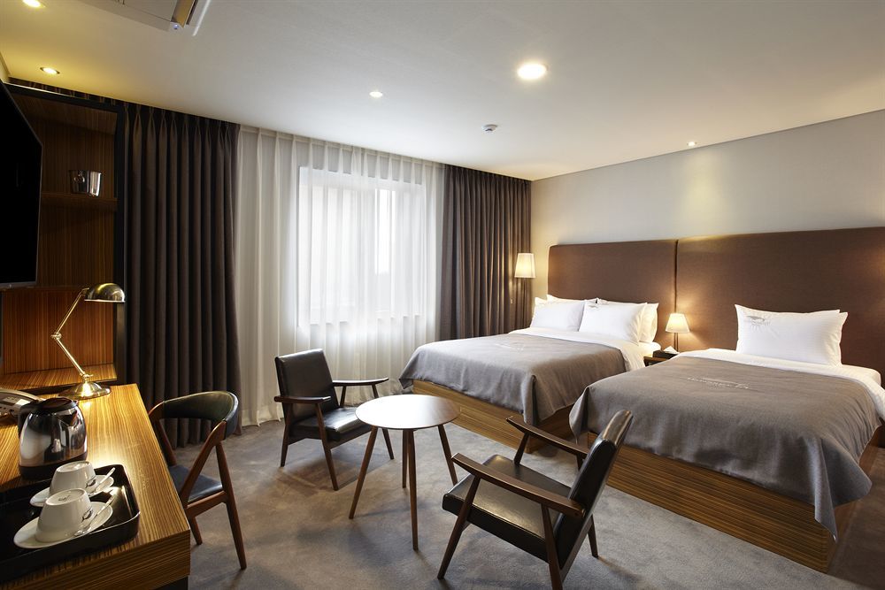 Cinema House Hotel In Busan Eksteriør bilde